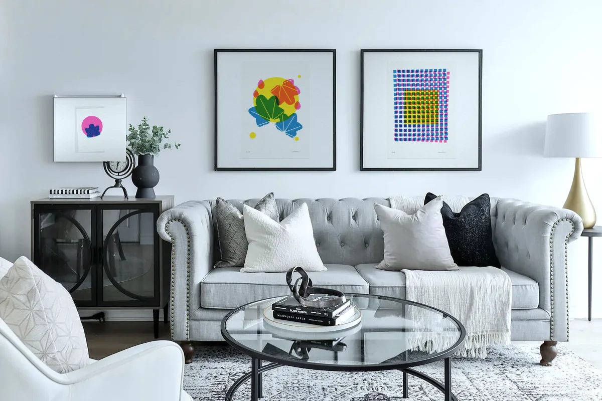 Grid study in A2 with a black frame, on the right.